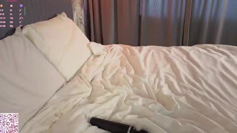 Elvina online show from April 17, 4:36 am