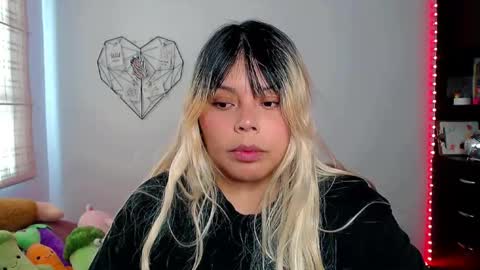 Ely online show from November 17, 3:02 pm