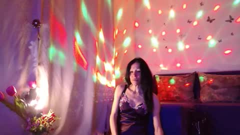 Elisa online show from March 16, 1:08 am