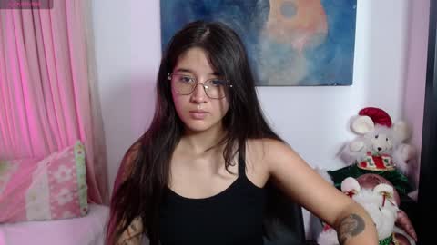 A N D R E A online show from January 1, 2:19 am