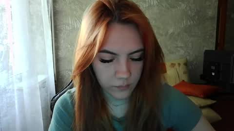 ember__fox online show from May 7, 8:07 am