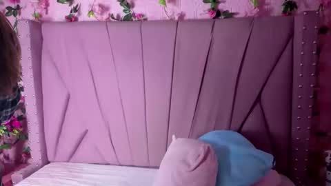 Ember online show from April 1, 2:12 am