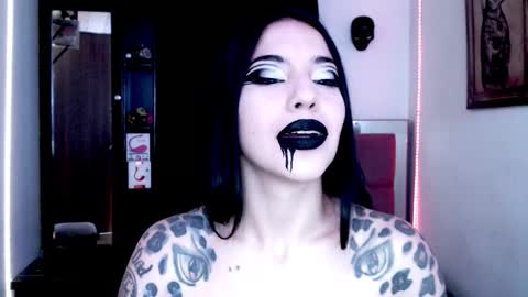 Emerald Black online show from December 14, 9:51 am