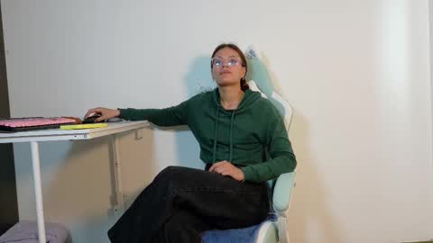 sabrina online show from September 18, 8:18 pm