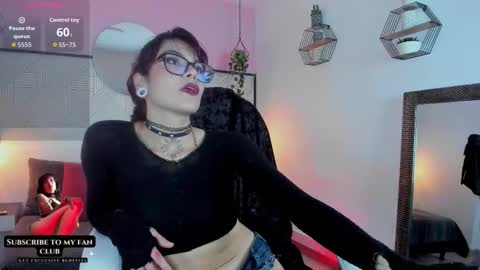 Esmeralda online show from October 22, 12:21 pm