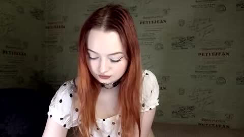 Emi online show from October 18, 4:32 pm