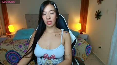 emiily_skinny online show from July 9, 11:06 pm