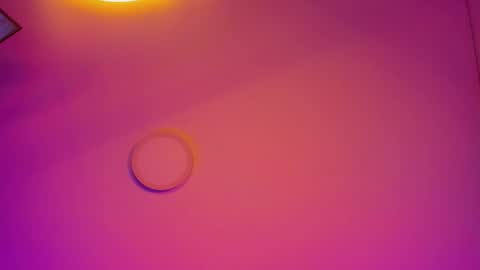   online show from October 10, 11:20 pm