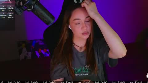 Emili online show from April 3, 10:46 am