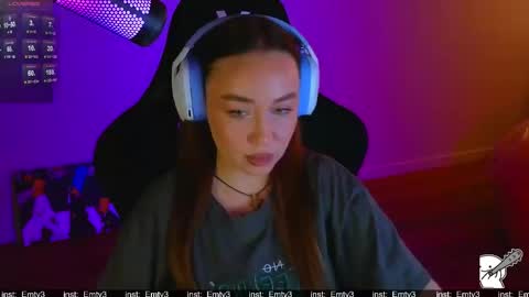 Emili online show from April 10, 10:43 am