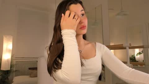 emilia_dream online show from January 27, 2:57 pm