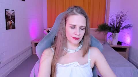 Emilia Bedy online show from December 2, 9:22 am