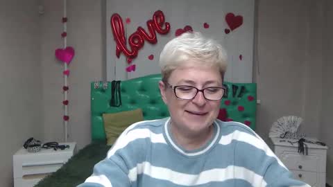 EmiliaGree online show from October 7, 5:17 pm