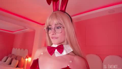 Emilly  online show from October 24, 5:53 pm