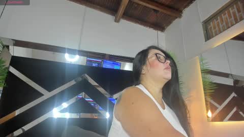 Emily  online show from March 7, 10:56 am