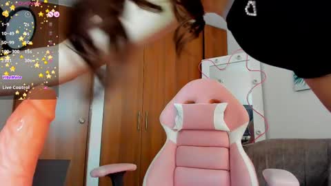 Emily online show from September 17, 3:21 pm