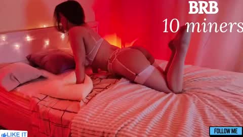 EMILY online show from March 10, 2:28 am