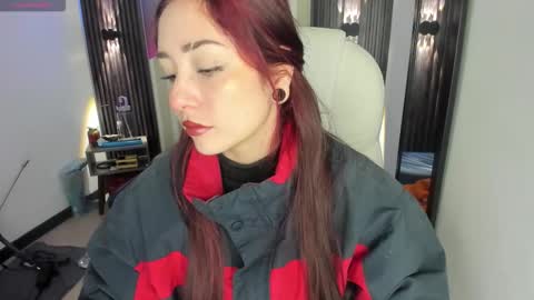 Emily online show from January 7, 2:42 pm