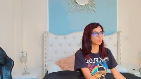 Emily online show from February 7, 1:31 am