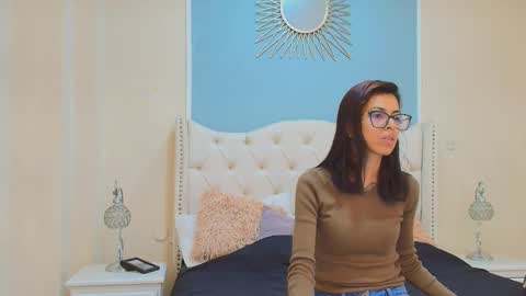 Emily online show from September 14, 11:24 pm