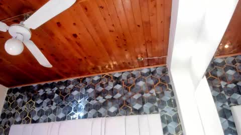 Emily online show from February 27, 11:04 pm