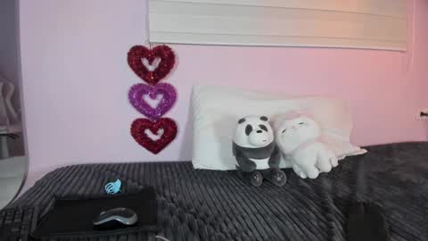 Emily online show from March 11, 12:28 pm