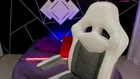 fari online show from January 7, 9:14 pm