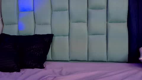 Emily online show from July 8, 7:32 am