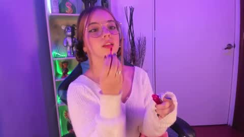 VALEEEN online show from March 5, 4:02 pm