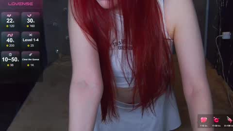 EmilyKents online show from March 9, 1:35 am