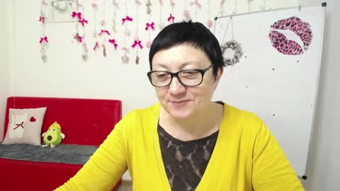 Emily online show from April 5, 5:50 am