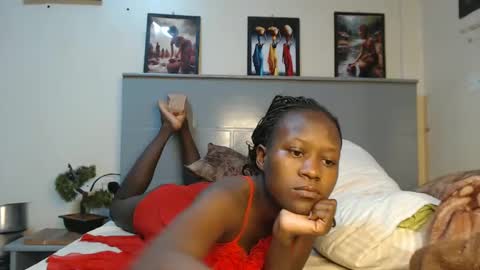 Emilly online show from March 9, 12:21 am