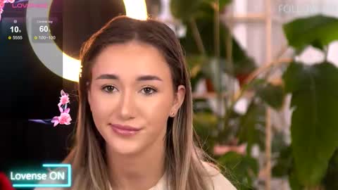 Emily online show from December 17, 10:30 am