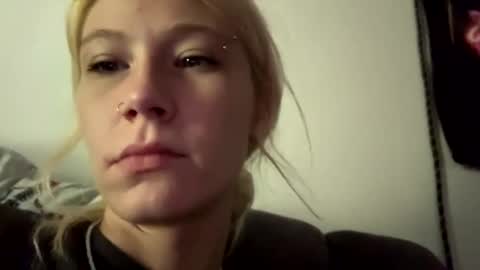 emilywarren296 online show from October 9, 1:26 pm