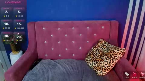 emma__rosss online show from November 24, 3:08 am