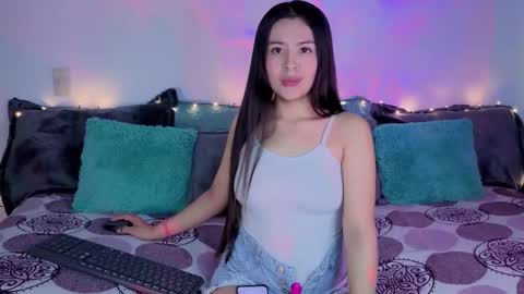 emma__smiith online show from September 8, 2:16 pm