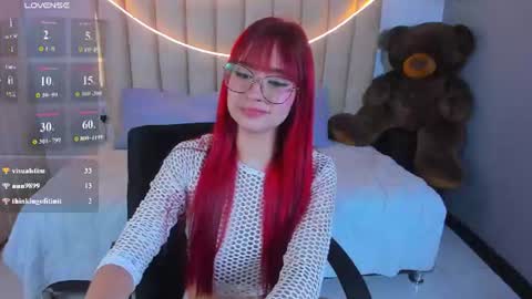 emma_bennet18 online show from July 12, 6:03 am