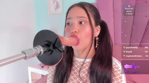 emma online show from November 21, 4:14 am