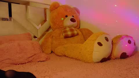  Emma  online show from September 24, 12:20 am