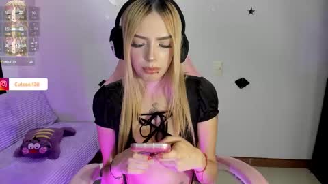 Emma online show from February 10, 8:34 pm