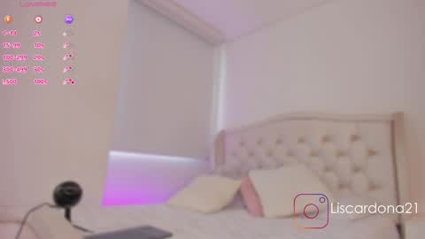 emma_dee online show from March 6, 3:45 pm