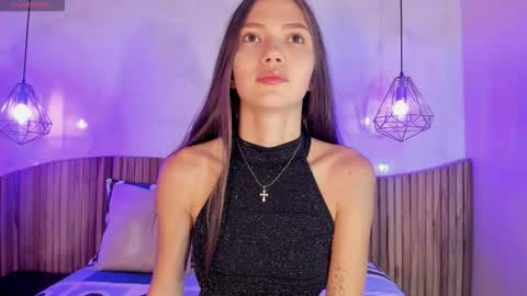 emma_jhoons online show from September 25, 11:09 am