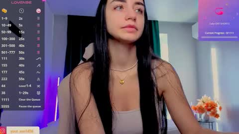 Emma online show from November 15, 12:06 pm