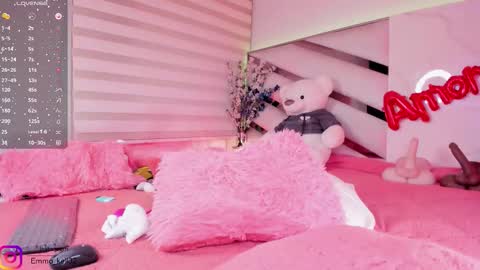 Emma online show from February 19, 8:14 am