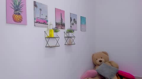 whises lits        online show from December 1, 1:14 pm