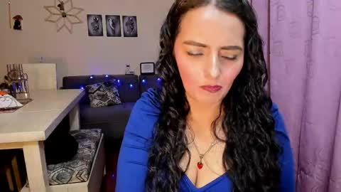  emma luxy online show from April 23, 11:51 pm