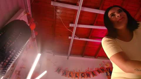 emma online show from October 18, 11:57 am