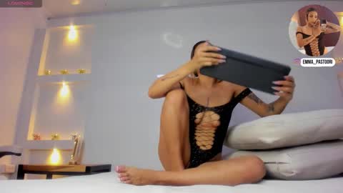 emma pastori online show from November 28, 7:17 pm