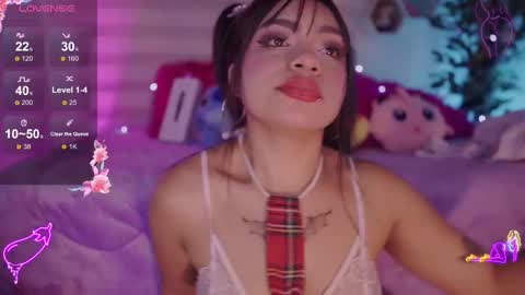 EMMA  online show from October 2, 7:08 pm