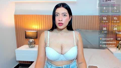   online show from November 19, 11:54 am